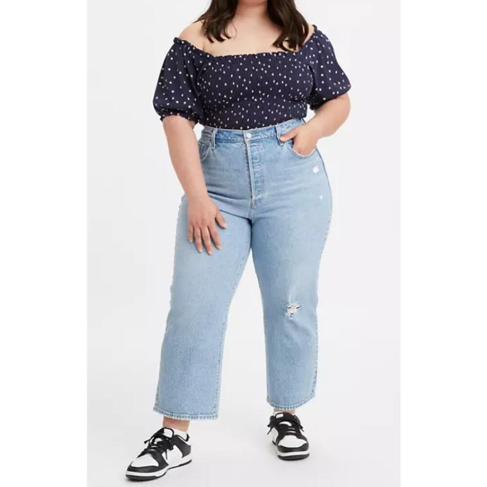 Levi's Ribcage Straight Jeans Ankle Distressed Light Wash Button‎ Fly 18W